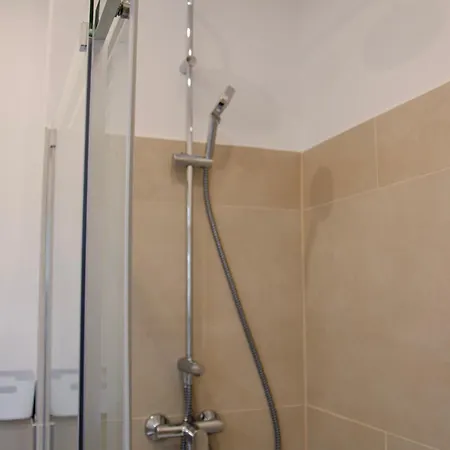 公寓 Arbio Monteurzimmer Parking Included