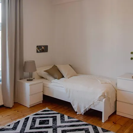 Arbio Monteurzimmer Parking Included Apartment Grünheide