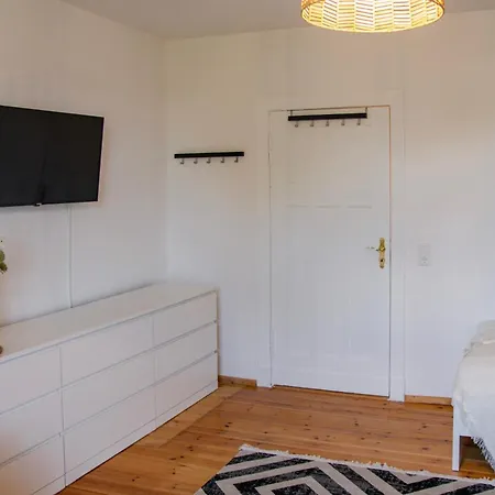 Arbio Monteurzimmer Parking Included Grünheide