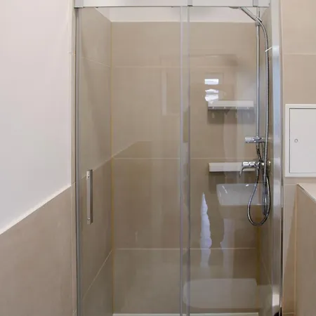 Arbio Monteurzimmer Parking Included 公寓 Grünheide