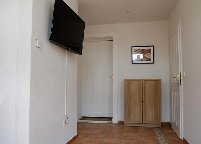 Arbio Monteurzimmer Parking Included