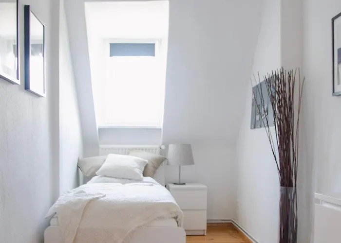 Arbio Monteurzimmer Parking Included * Grünheide