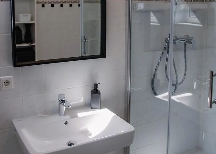 Arbio Monteurzimmer Parking Included Apartamento