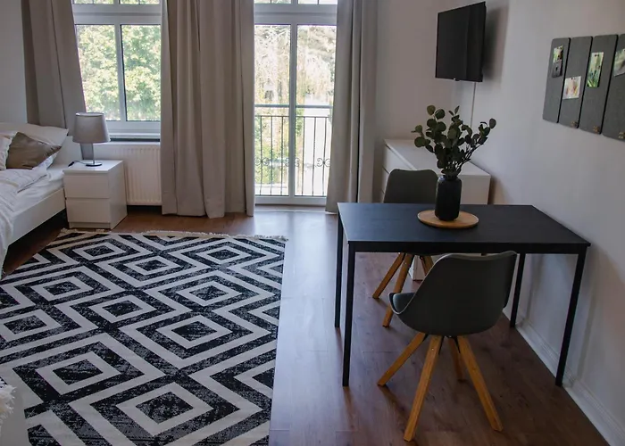 Arbio Monteurzimmer Parking Included *