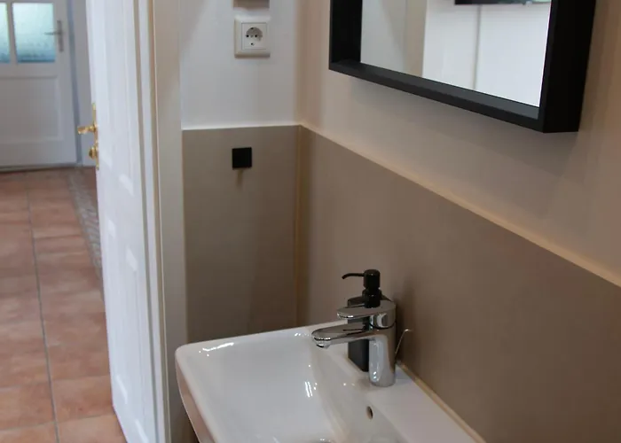 Arbio Monteurzimmer Parking Included Apartamento *